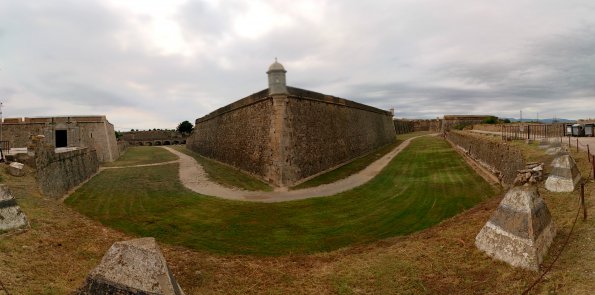 20150727154931-PANO_20150725_160757