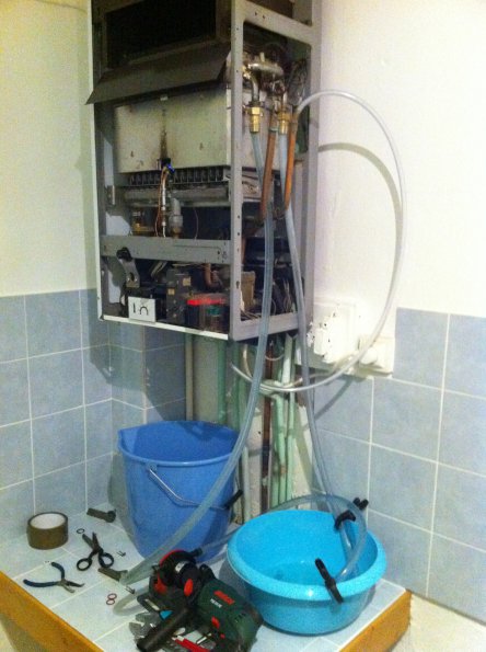 20120202094215-photo