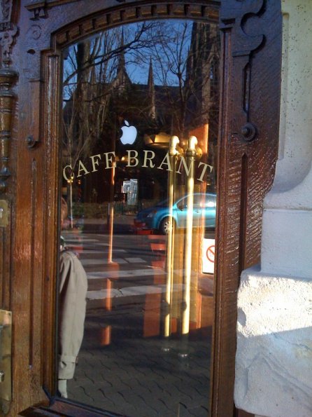 20081229122134-photo