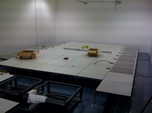 20080908153145-photo