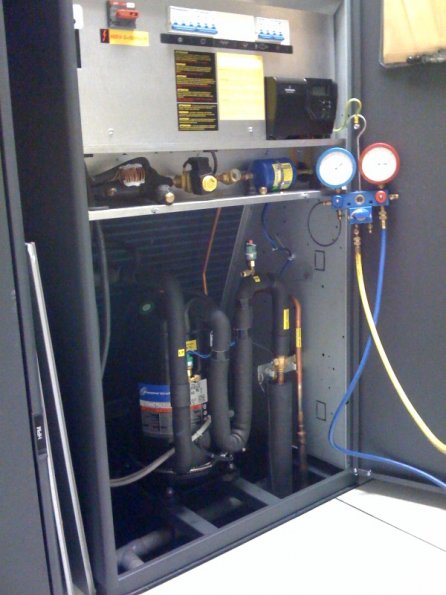 20081006135029-photo