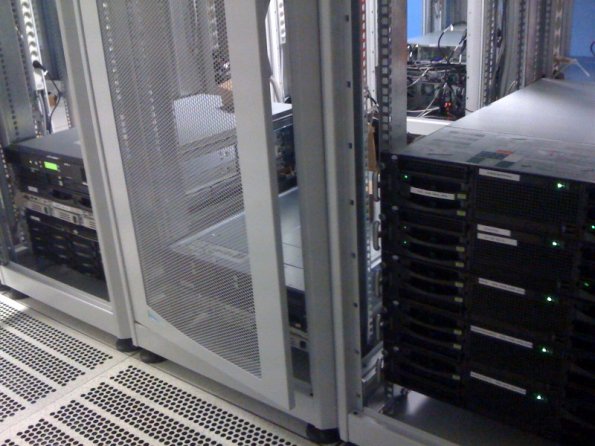 20090723121323-photo